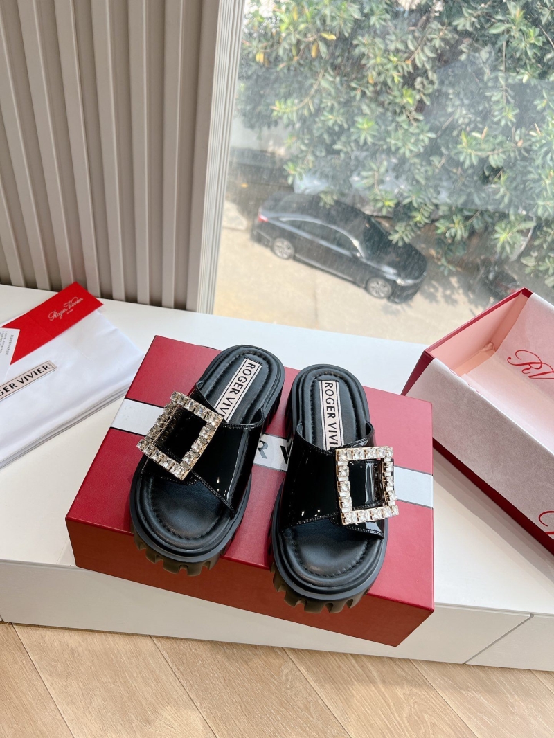 Roger Vivier Slippers